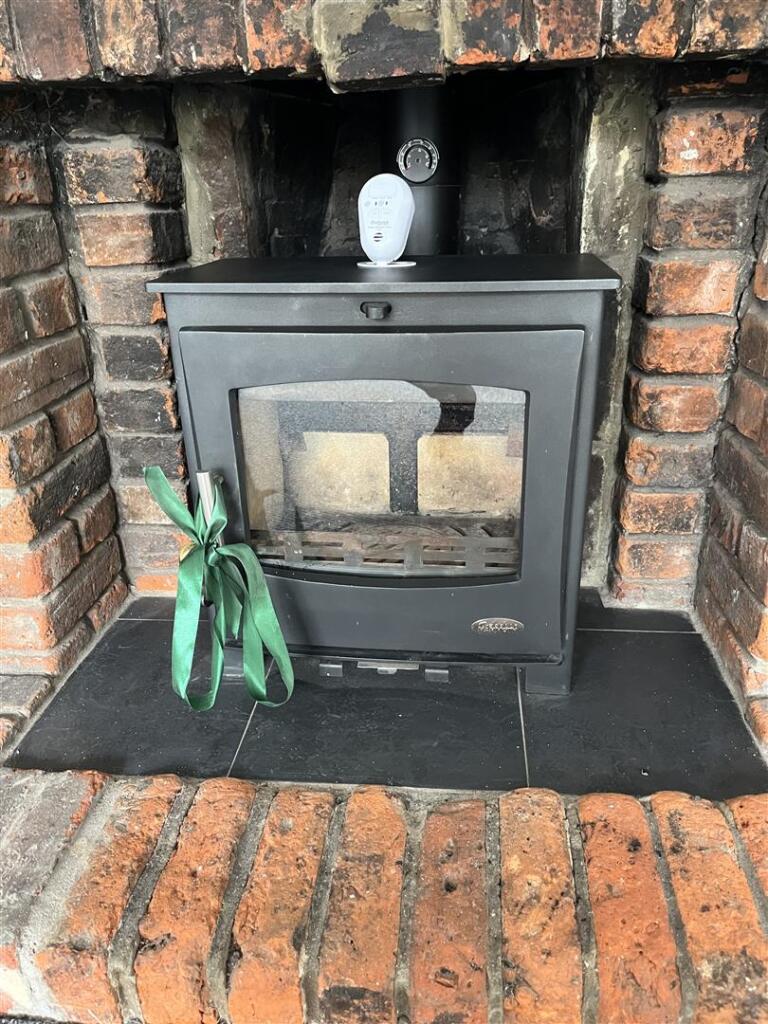 Fire Place b.JPG
