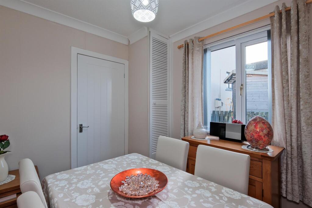 012-282 North Dryburgh Road, Wishaw.jpg