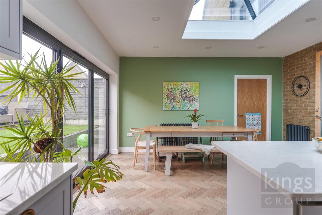 1 Barnsley Wood Rise WM-16.jpg