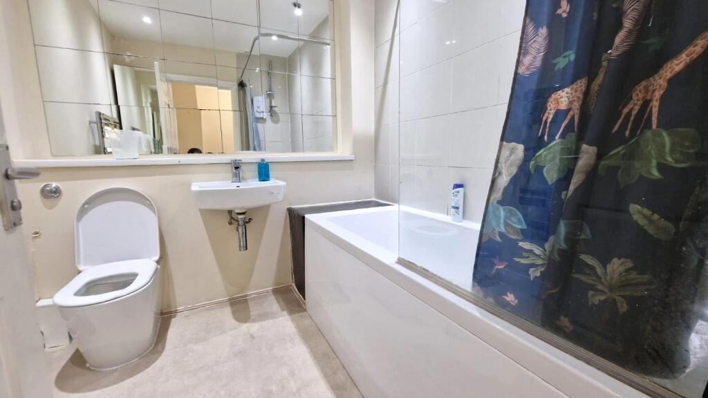 WhatsApp Image 2025-04-12 at 15.01.35.jpeg