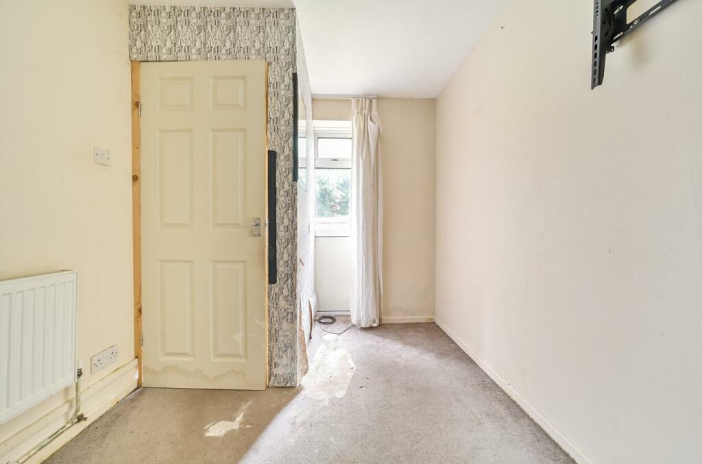 Davidson Frost-Wellings, DFW, Robb Road,Reception.