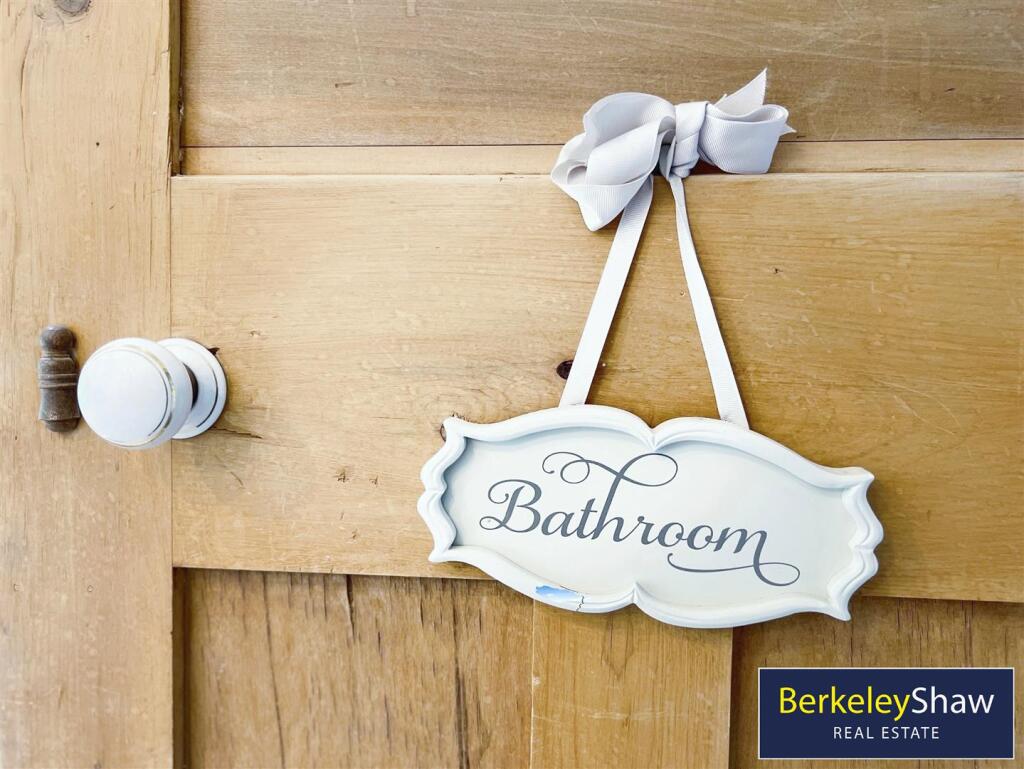 3c01ce4a--4D58-9492-94854926A1E4-98947-00000D32A06