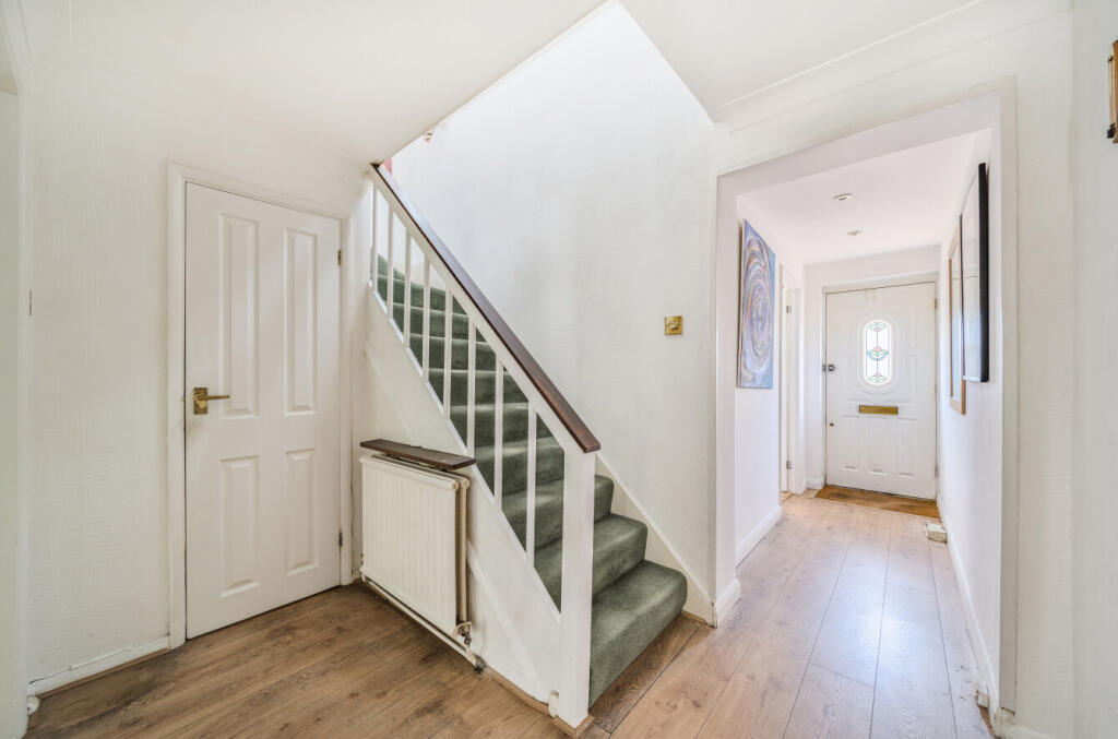 1309853-15-684ade...