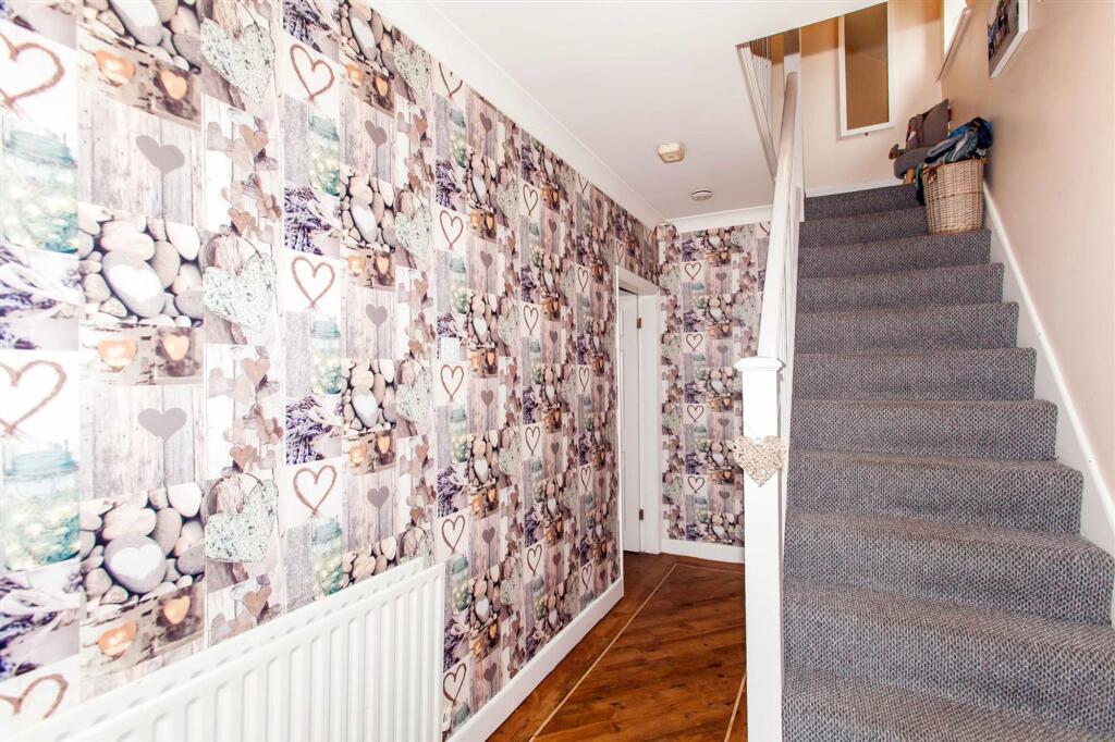 2 Houfton Road (29).jpg