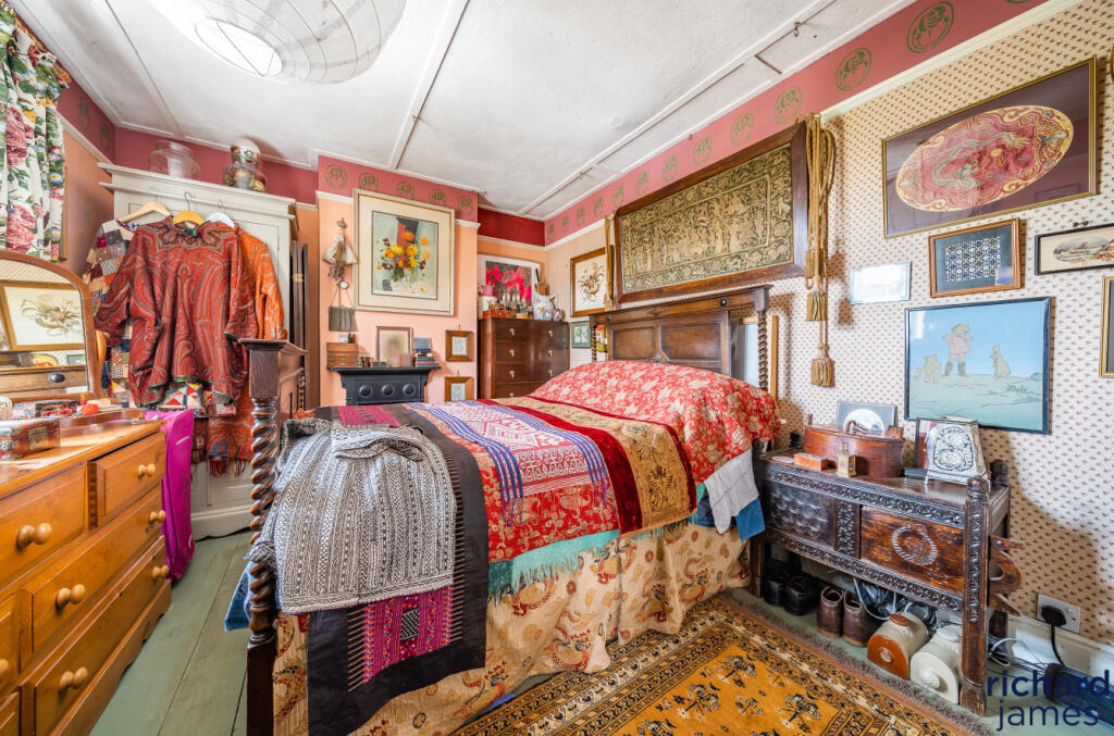 55ab35f2-09f8-457...