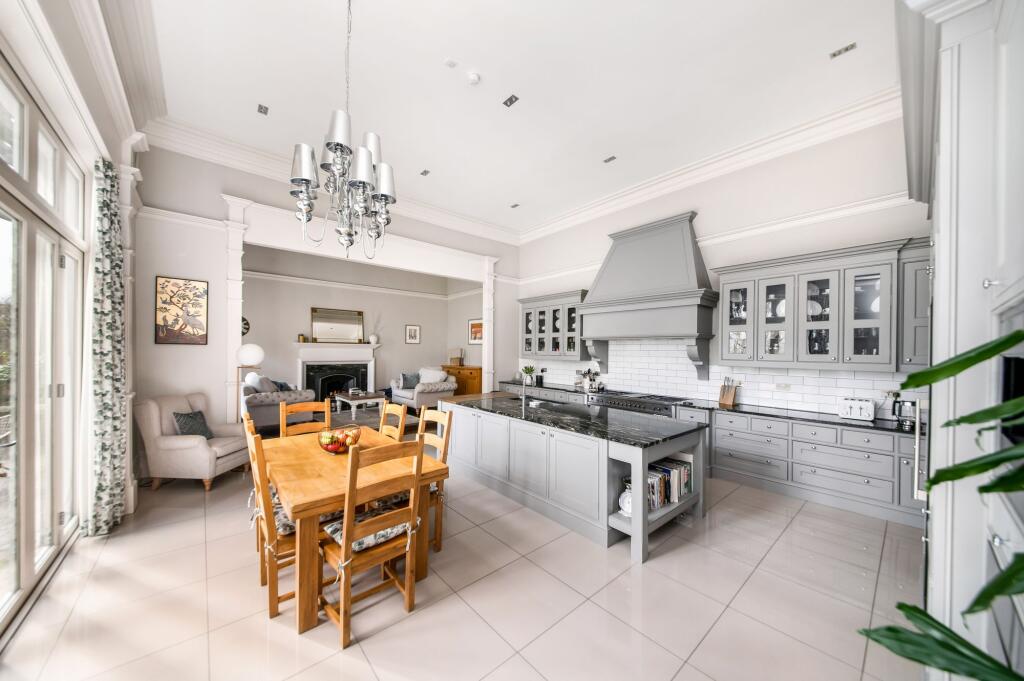 LIVING DINING KITCHEN