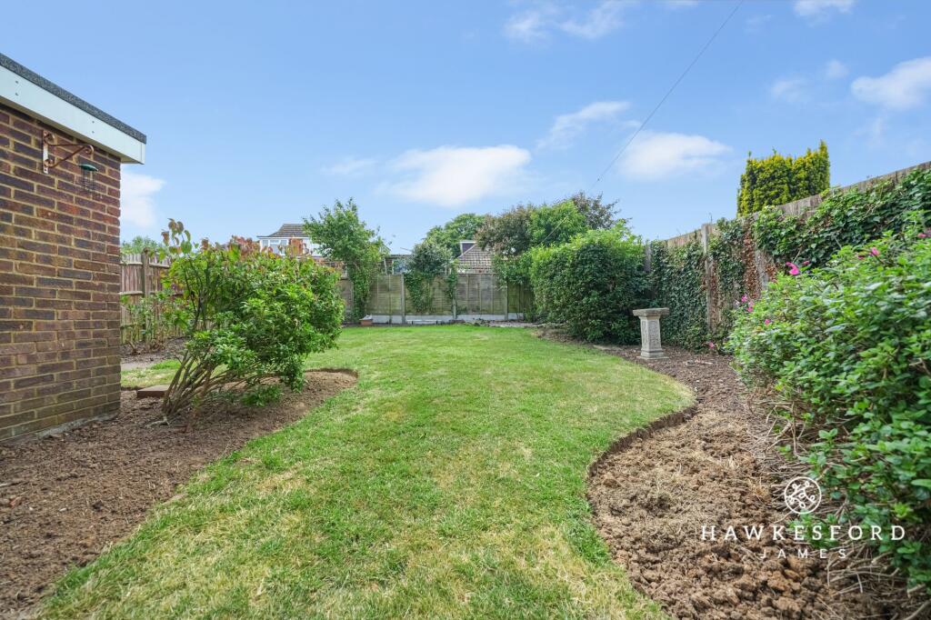 Sterling Road, Sittingbourne - Garden