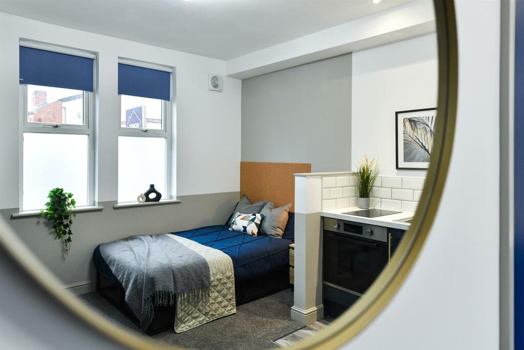 21crownst-120.jpg