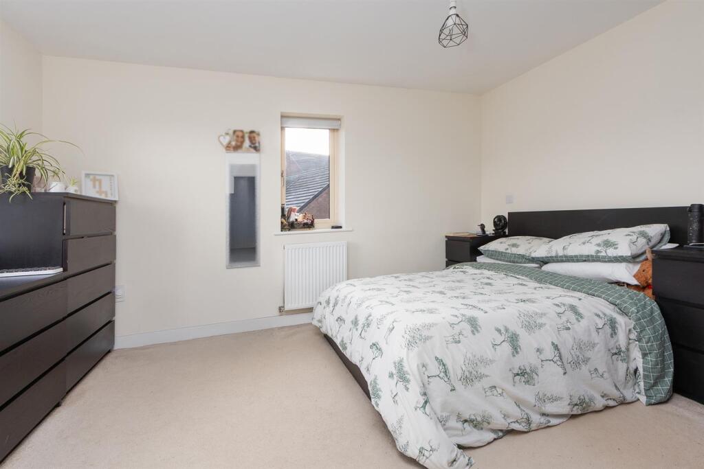 1 Dale Close, Lutterworth (3).jpg