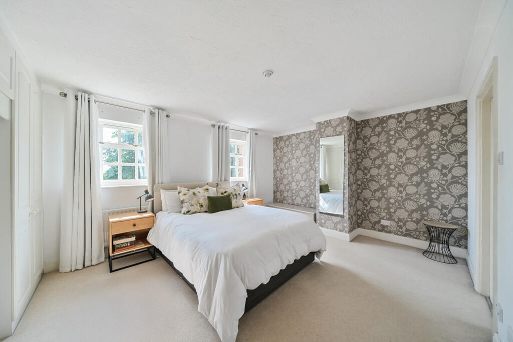 1297833-16-683040...