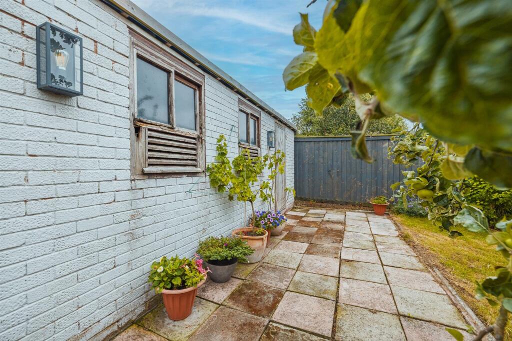 24 Bendee Avenue-42 copy.jpg