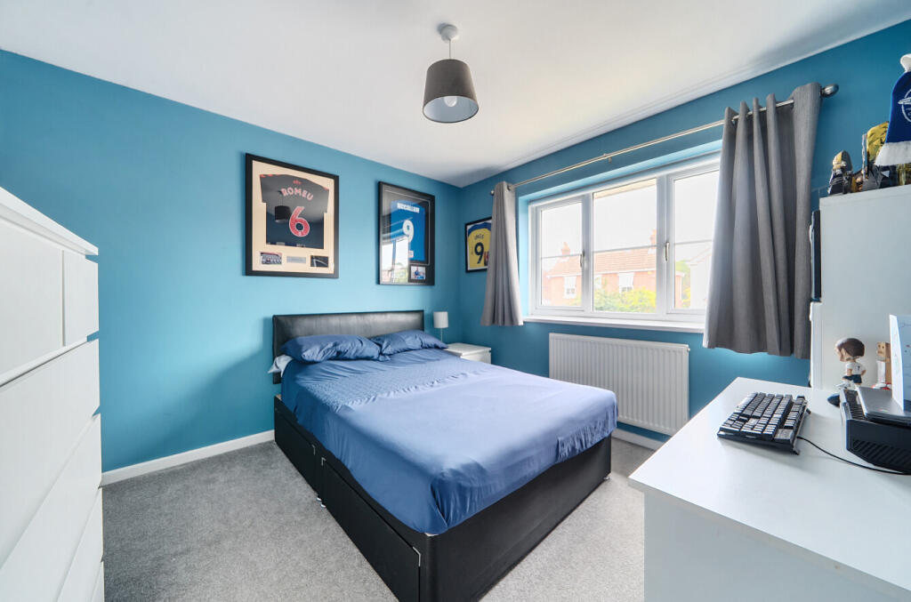 1340427-4-689cda9...