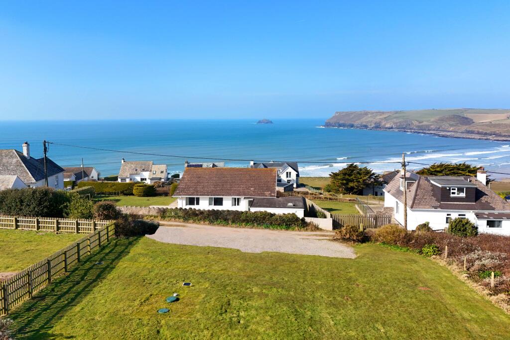 67cf2313b406e_Edit-BW_view_crop