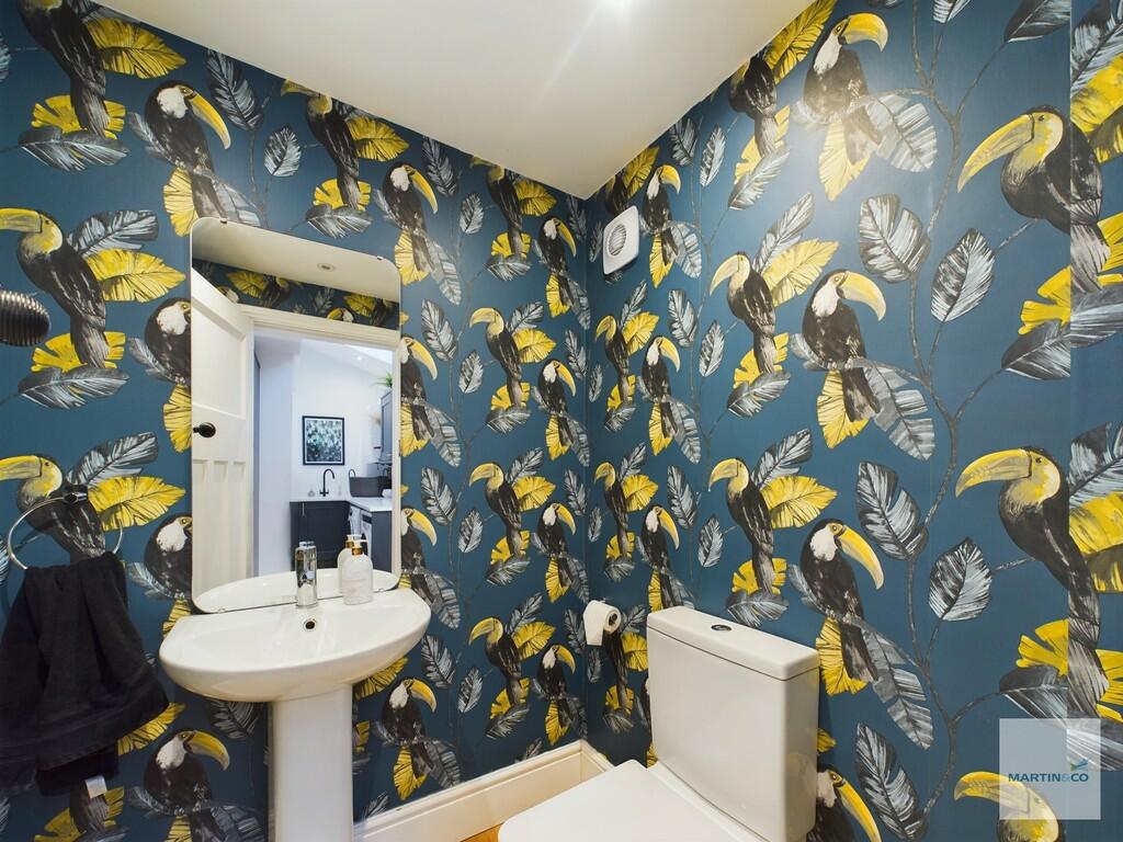 CAM03394G0-PR0174...