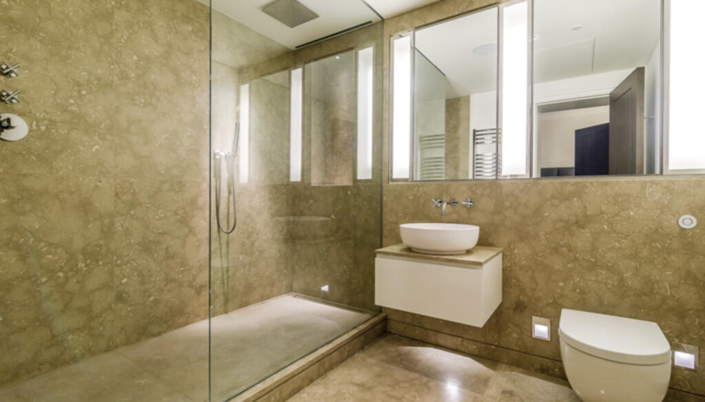 Screenshot 2025-1...