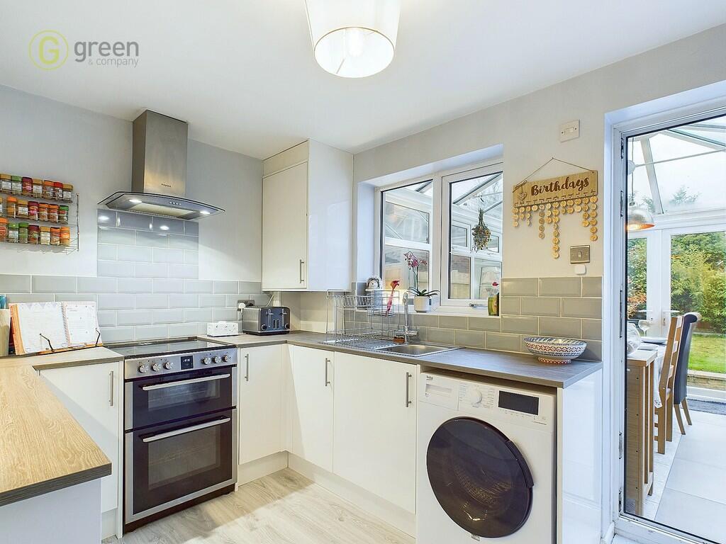 CAM03830G0-PR0098...