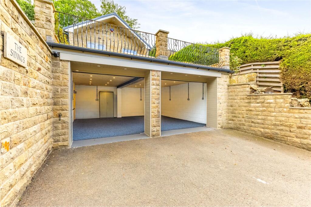 Double Garage