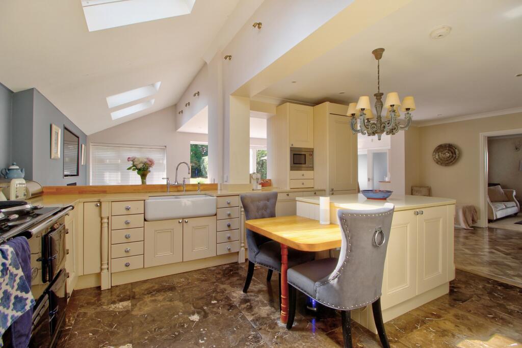 Open plan living, with plenty of storage
