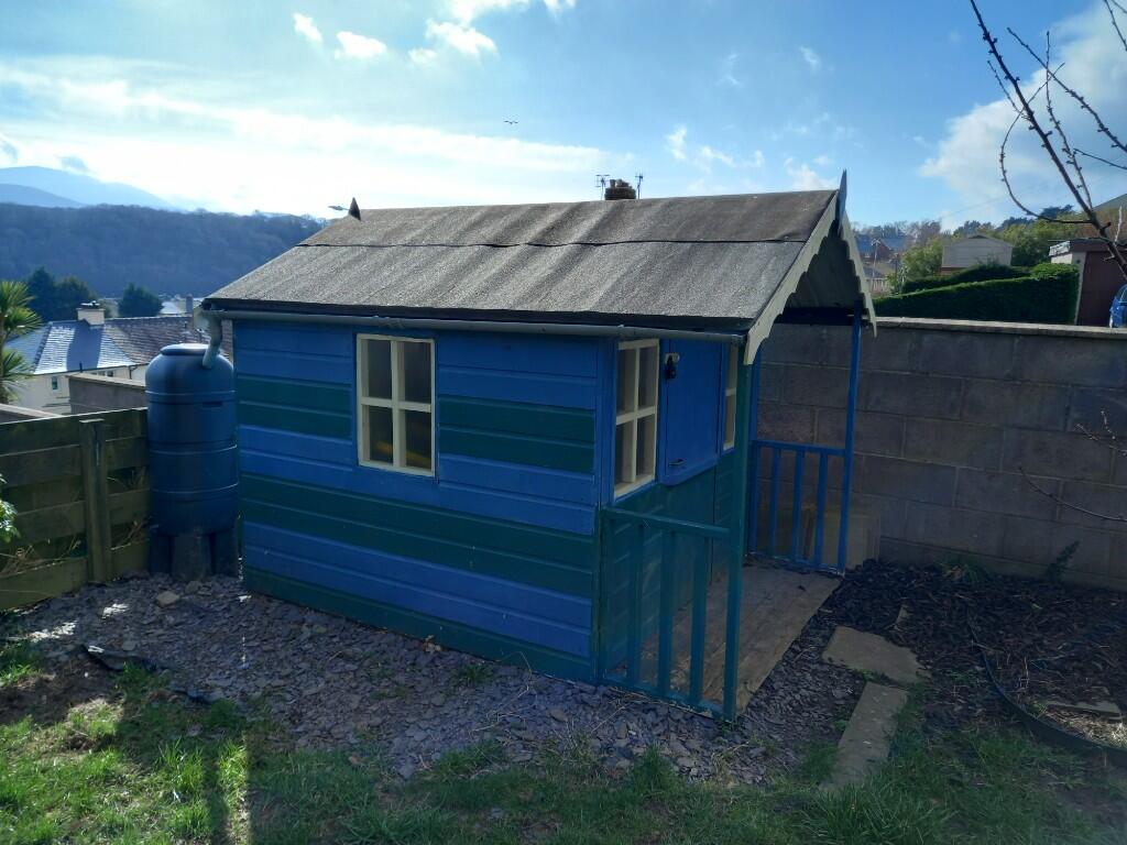 PLAYHOUSE