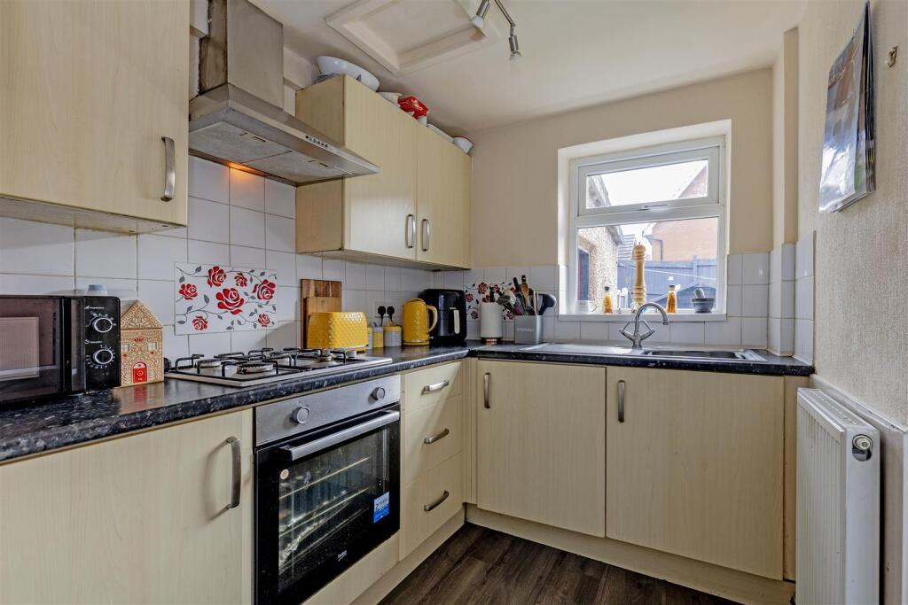 Kitchen-1.jpg