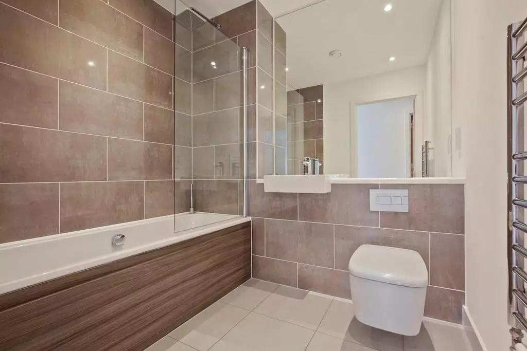 2 bedroom 2 bathroom