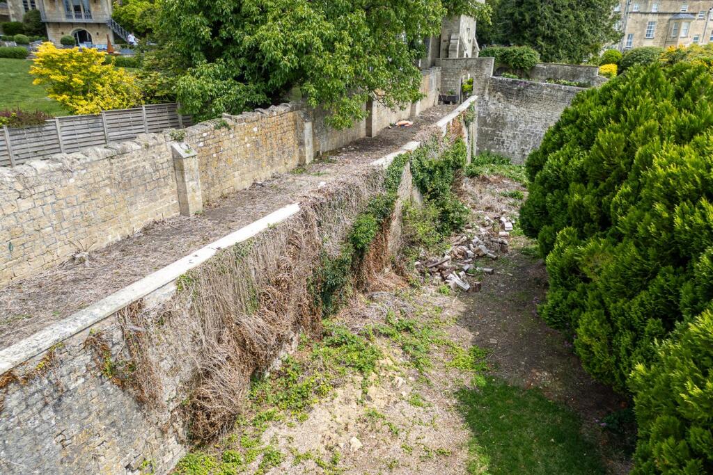 Beckford Gardens, Upper Lansdown Mews Bath, BA1 5H