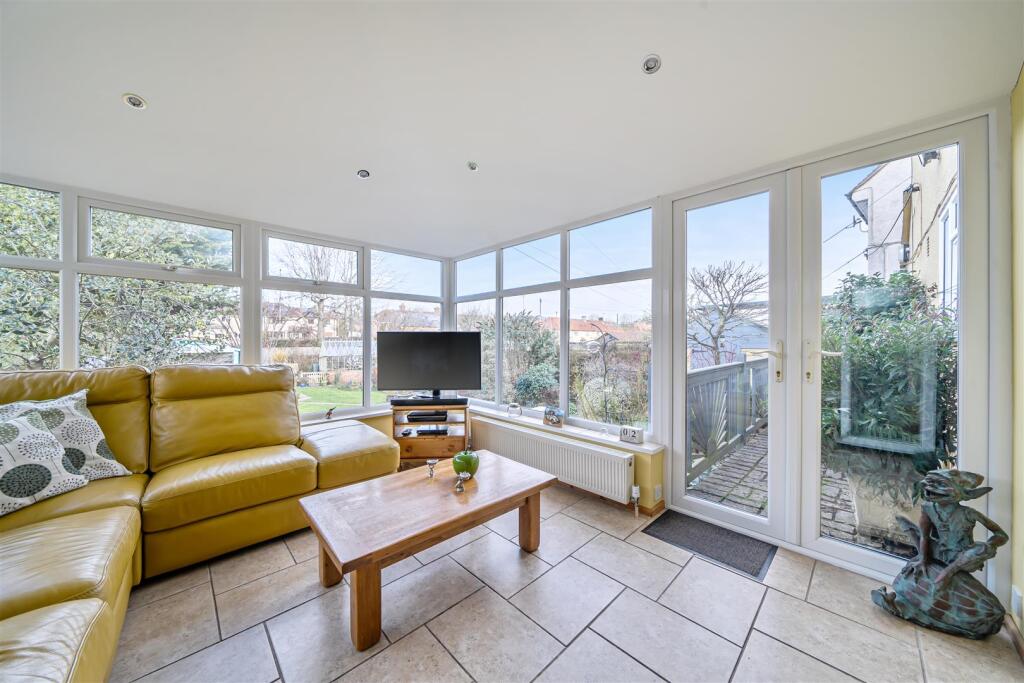 Garden room
