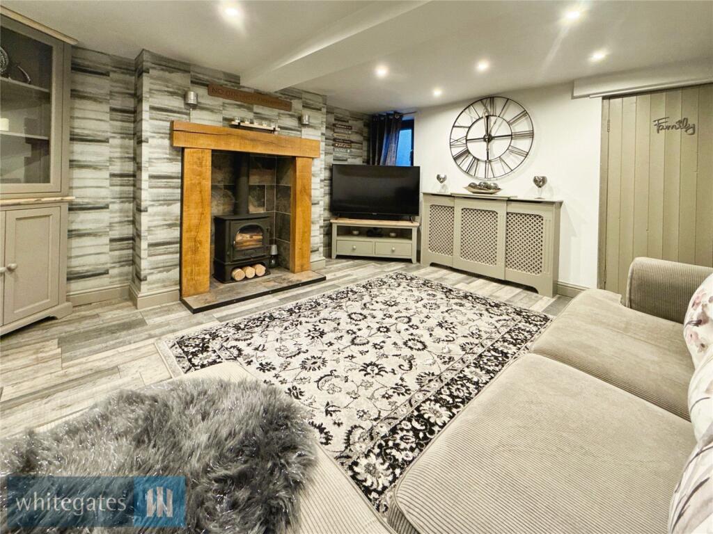 Bedroom/Sitting Room