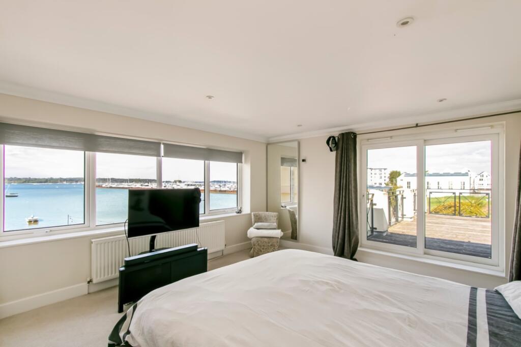 Bedrooom 3