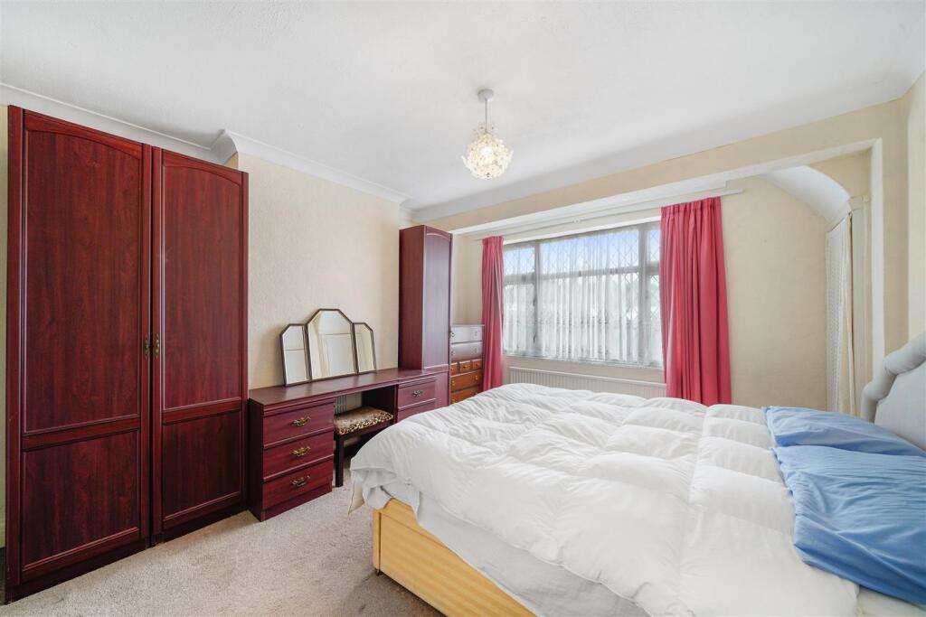 136 Cavendish Avenue - 5h3ND4vW9BBY2oueEgwM.jpg
