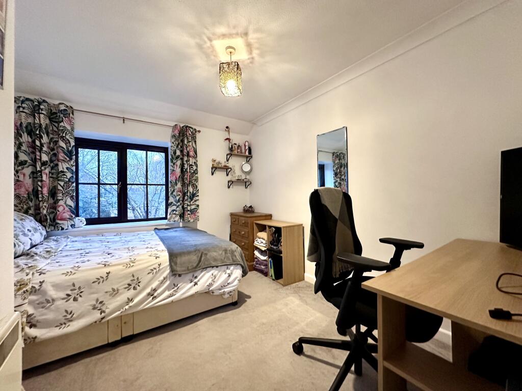 Bed 1