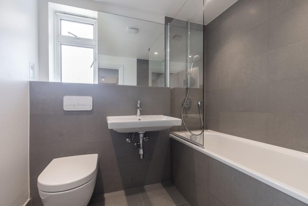 bathroom (example)