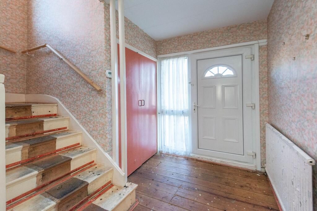 ENTRY HALLWAY AND LANDING