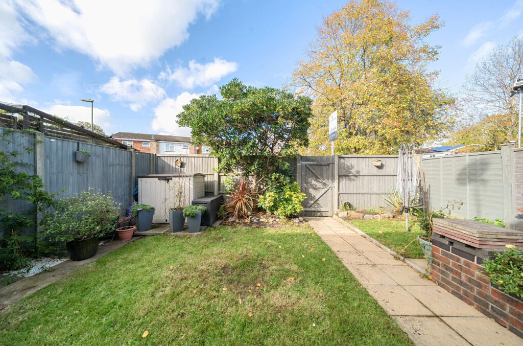 1372975-15-6900bd...