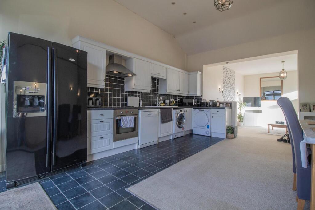 2 Dovedon Mews, Whepstead [Open-Plan Kitchen Area]