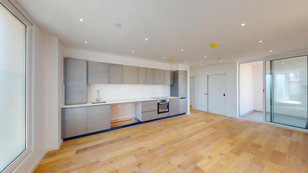 122383_1400_IMG_0...