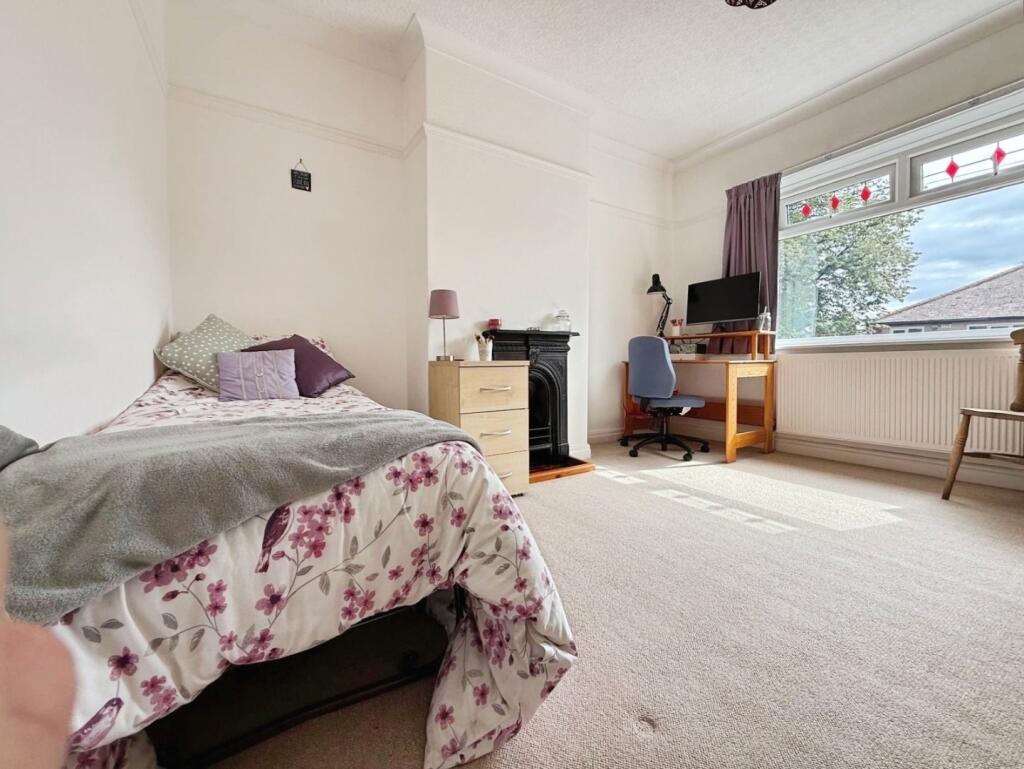 pbox-bedroom-326582.jpg