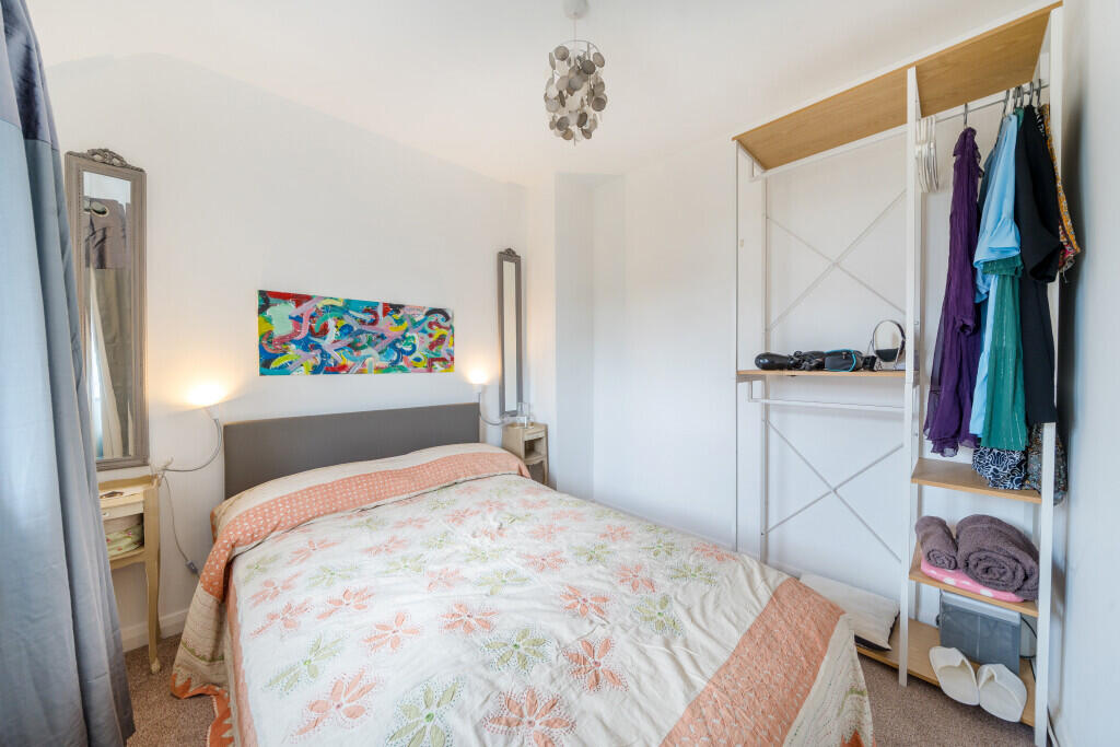 1328408-16-6880cb...