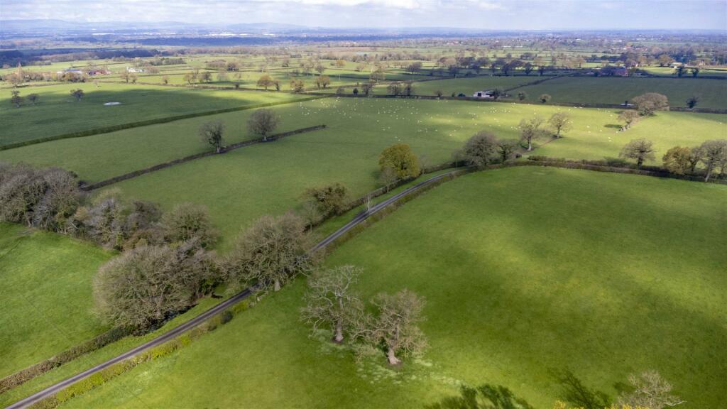 DJI_0929.jpg
