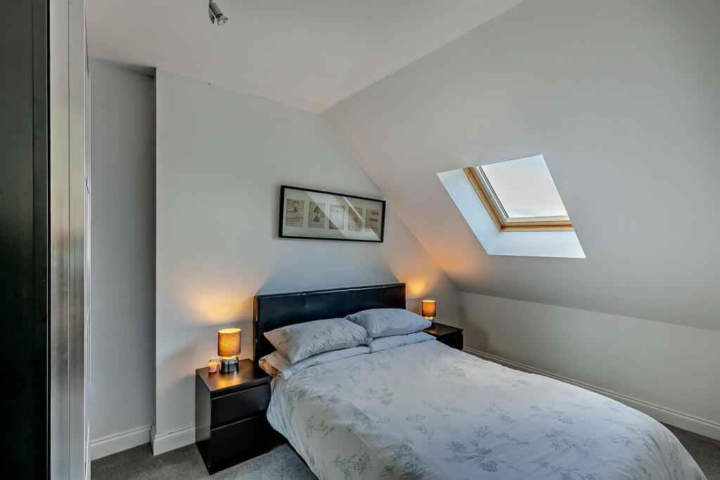 8634858-interior11-800.jpg