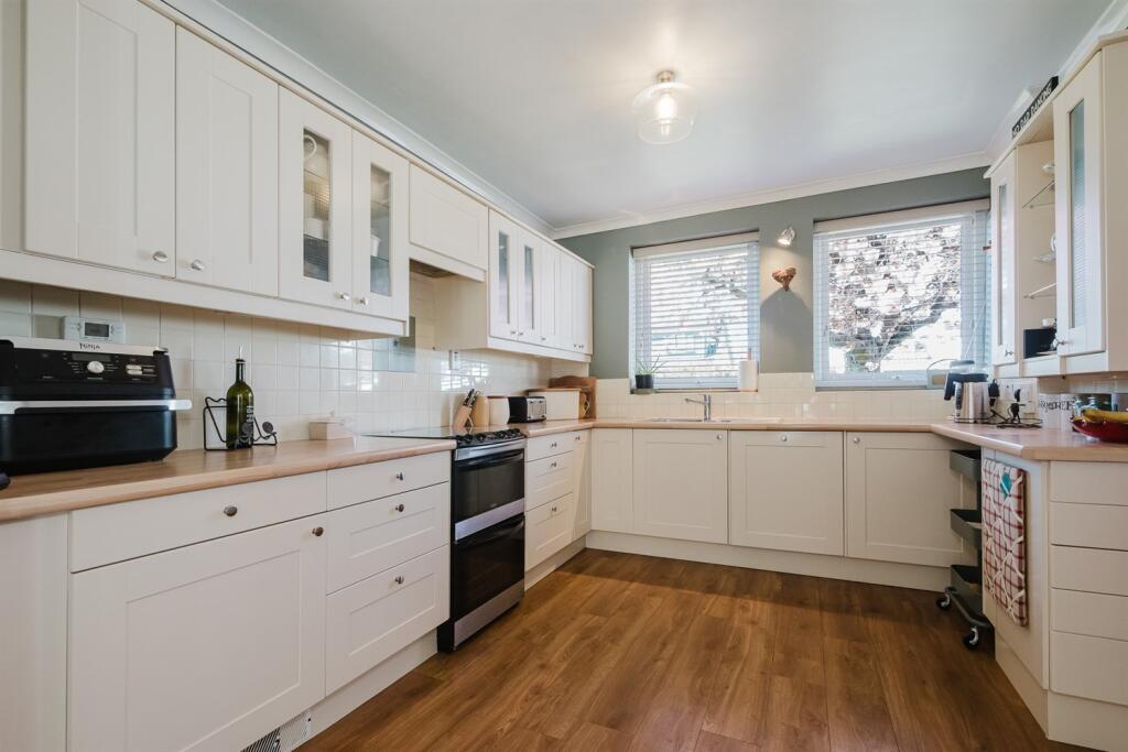 Open Plan Dining Kit