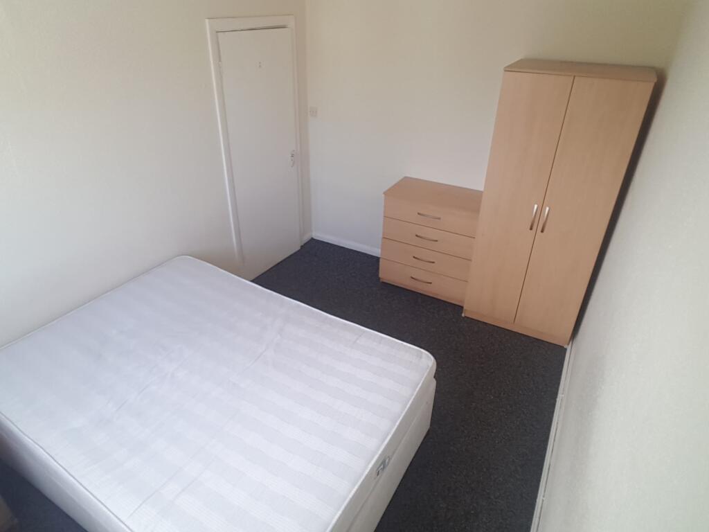 65916090_23419381761