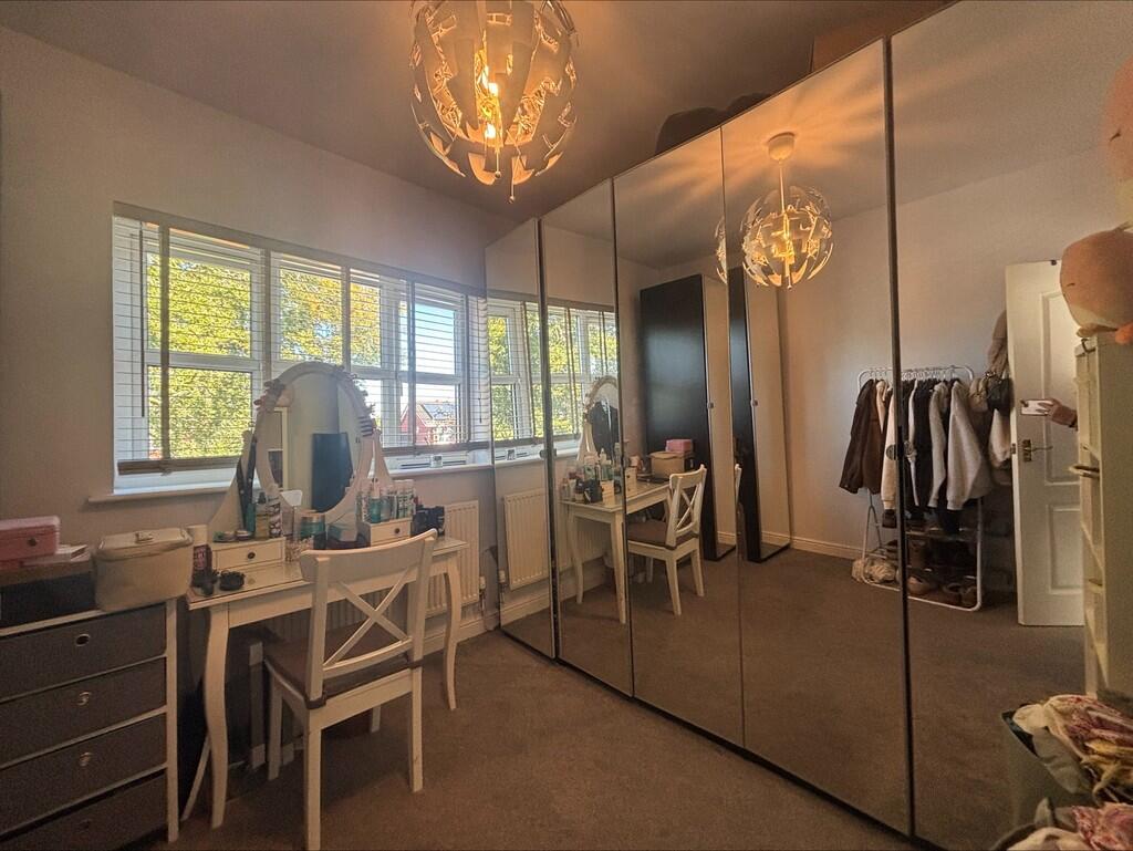 processed-B66EE21...