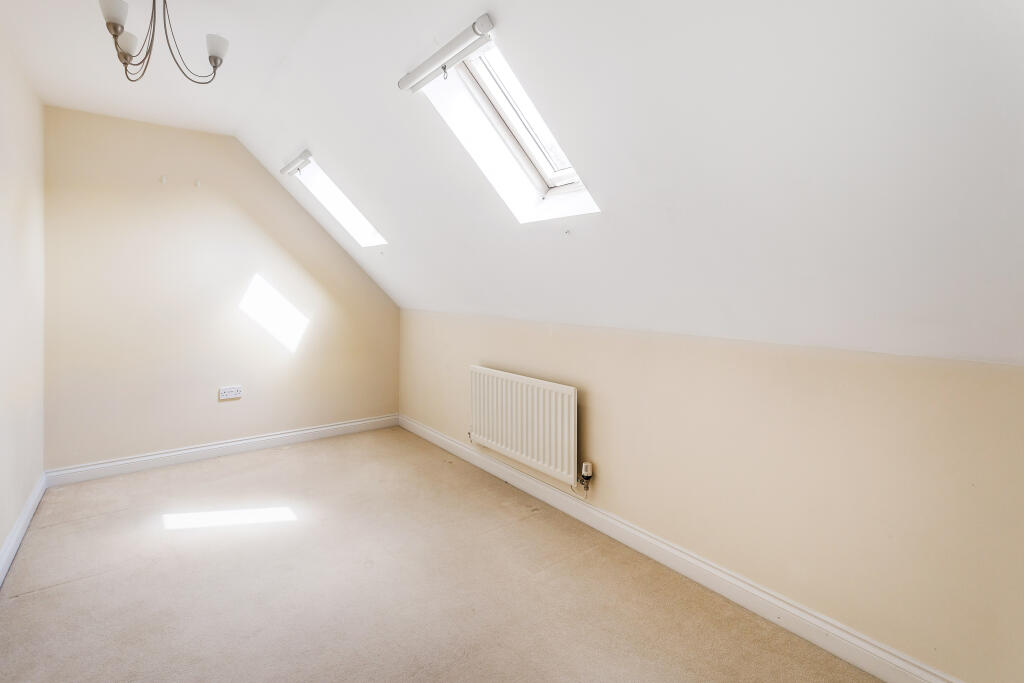 Bedroom 2.jpg