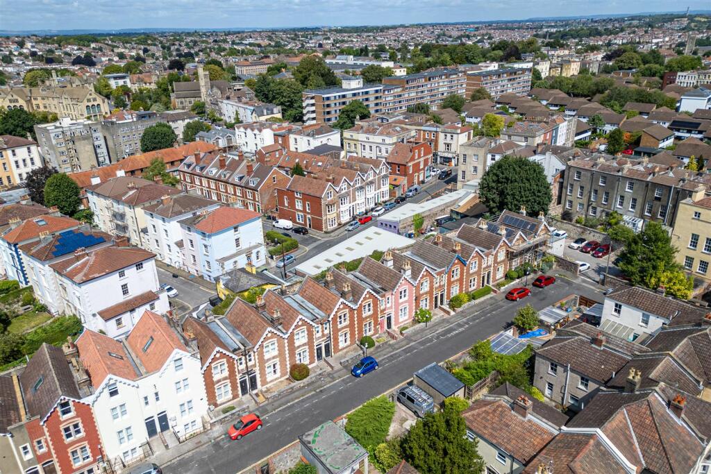 6 Osborne Villas, Kingsdown, Bristol BS2 8BP | Fre