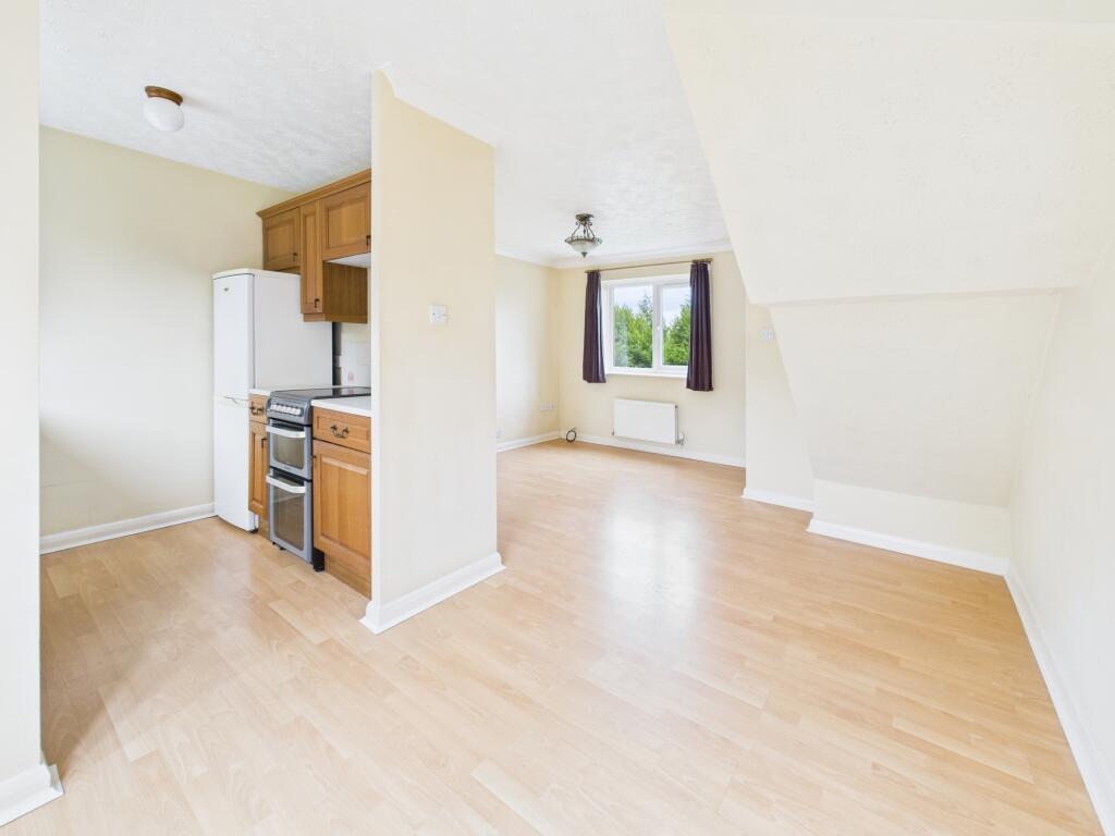 Open Plan Living/Dining