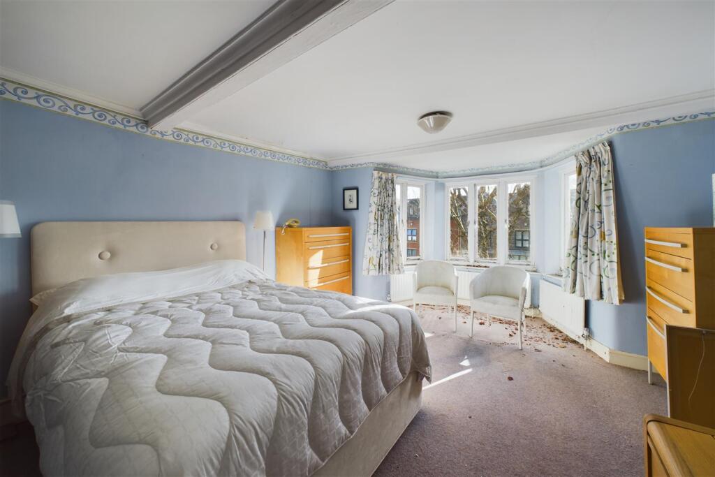 9A Chantry Road, Clifton, Bristol BS8 2QF | Freeho