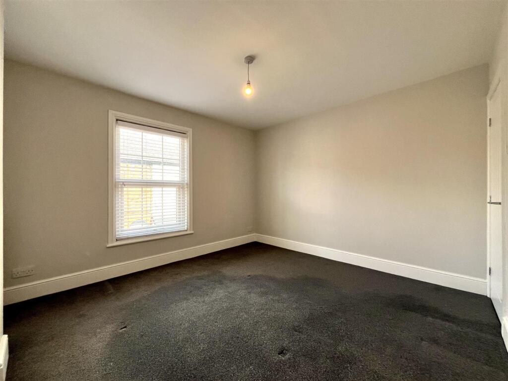 Bedroom 1 Aspect 2