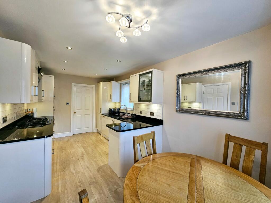 5200dc42-f576-411f-9131-92231fcf7aad