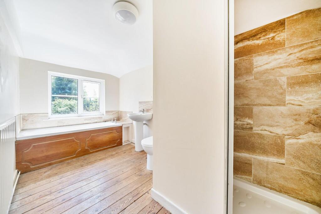 BATH &amp; SHOWER ROOM.jpg